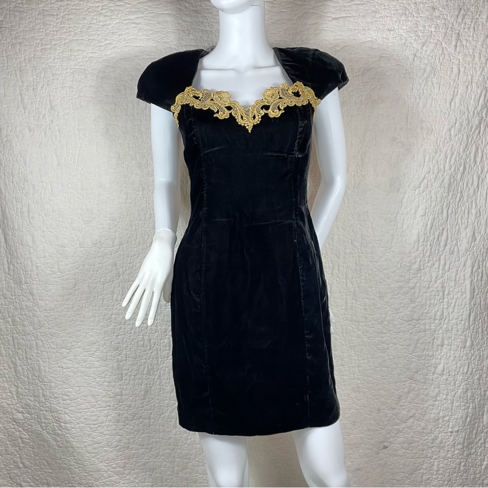 🔥Vintage Y2K Glam Velvet Gold Embroidered & Diamond Accent Bodycon Mini Dress